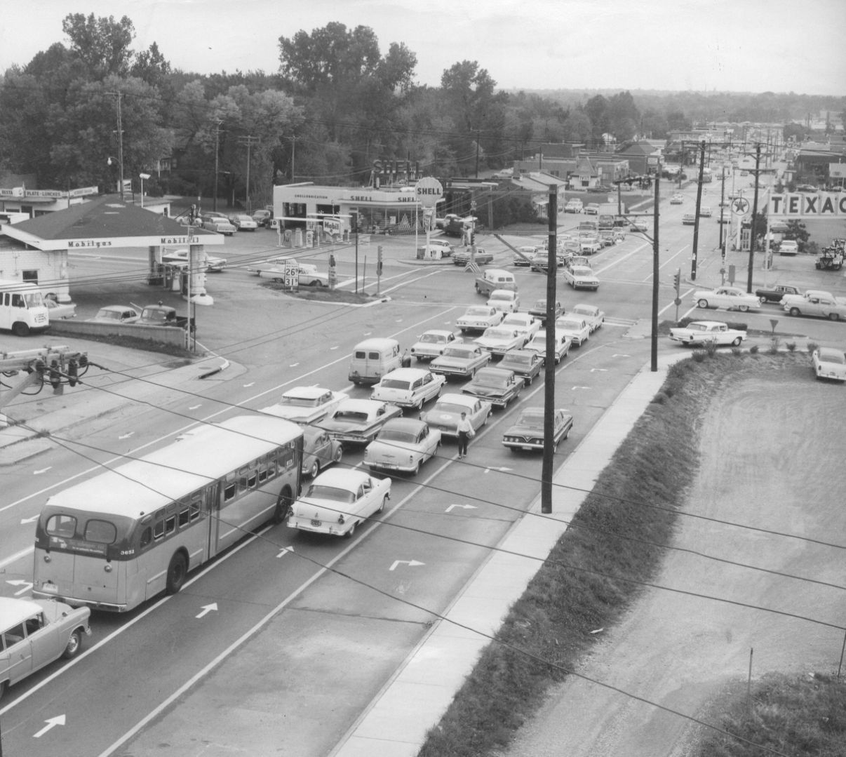 Clayton Road and Brentwood Boulevard in 1961